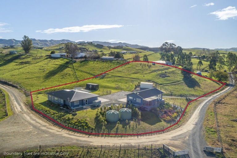 Photo of property in 102a Racecourse Road, Waiuku, 2123