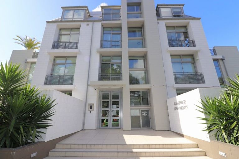 Photo of property in 5/41 Cambridge Terrace, Christchurch Central, Christchurch, 8013