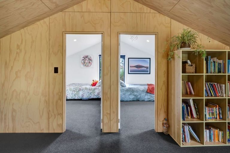 Photo of property in 55b Carthew Street, Okato, 4335