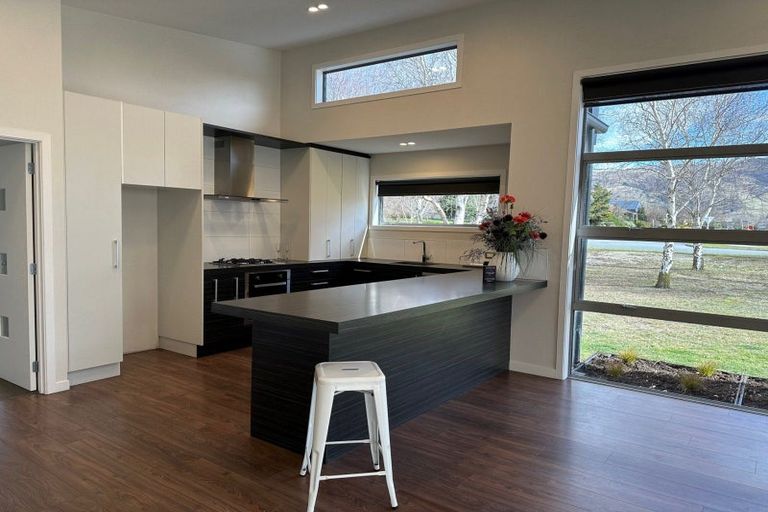 Photo of property in 74 Gair Avenue, Cromwell, 9310