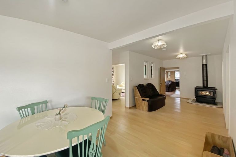 Photo of property in 1 Totara Drive, Twizel, 7901