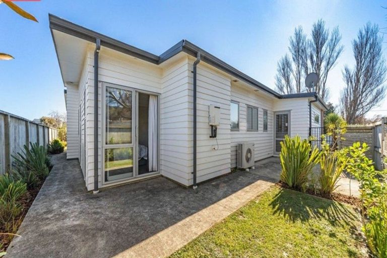 Photo of property in 1 Wi Hape Pakau Place, Waiwhetu, Lower Hutt, 5010