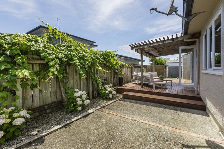 Photo of property in 36 Wharerangi Road, Tamatea, Napier, 4112