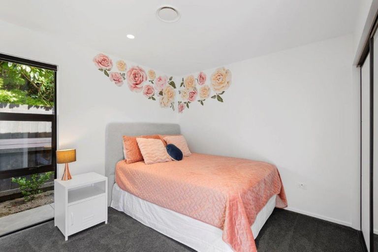 Photo of property in 16 Mays Road, St Albans, Christchurch, 8052