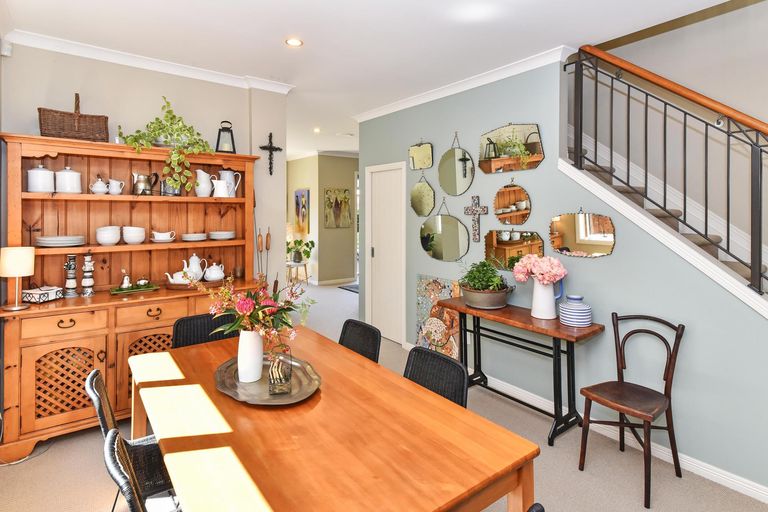 Photo of property in 4 Trecarne Street, Karaka, Papakura, 2113