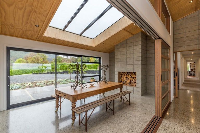 Photo of property in 141 Manakau Heights Drive, Manakau, Levin, 5573