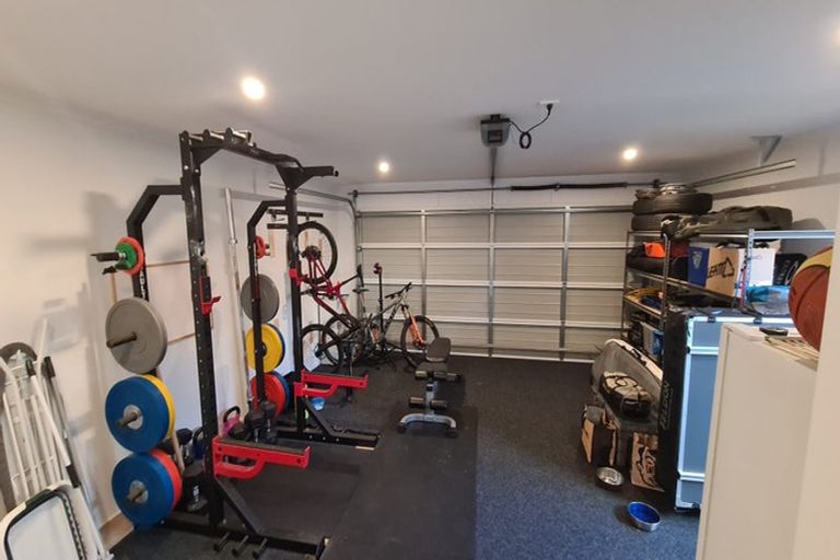 Photo of property in 49 Mettam Drive, Swanson, Auckland, 0614