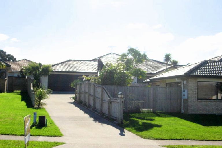 Photo of property in 43 Rathmar Drive, Manurewa, Auckland, 2105