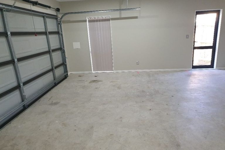 Photo of property in 50b Pinedale Place, Henderson, Auckland, 0610