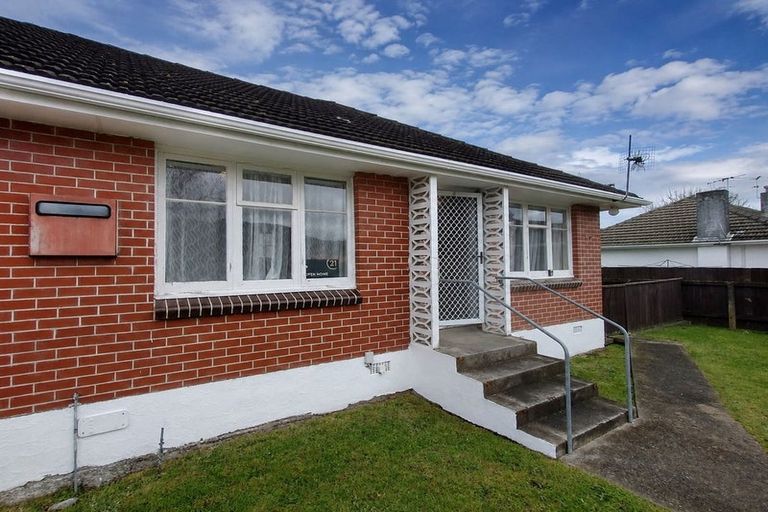 Photo of property in 6/64 Gibbons Street, Ebdentown, Upper Hutt, 5018
