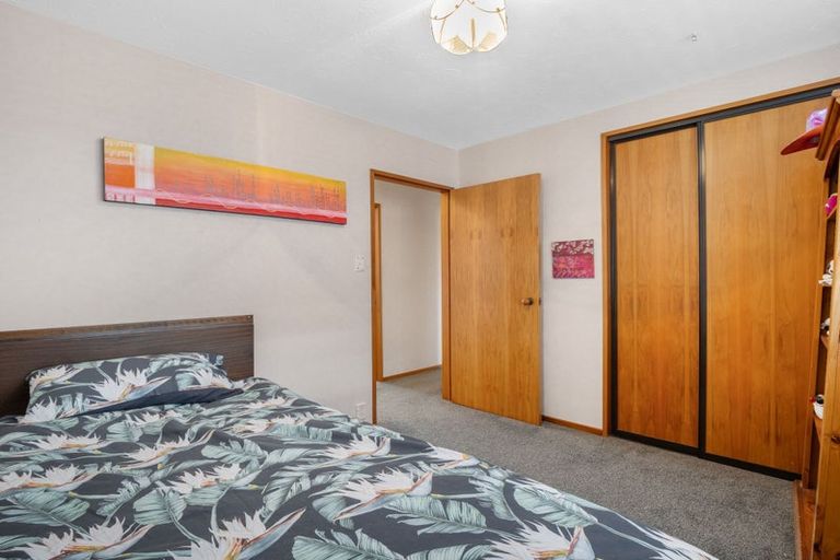 Photo of property in 20 Briarmont Street, Avondale, Christchurch, 8061