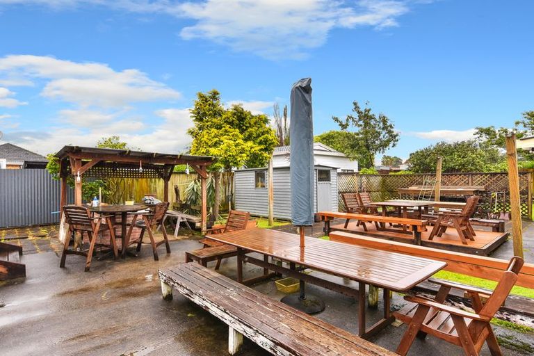 Photo of property in 34 Buckland Road, Mangere East, Auckland, 2024