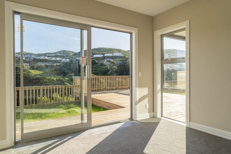 Photo of property in 24 Farnworth Terrace, Churton Park, Wellington, 6037