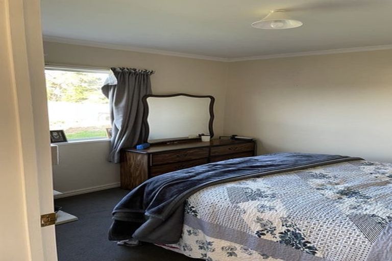 Photo of property in 61 Parsonage Road, Woodend, 7610