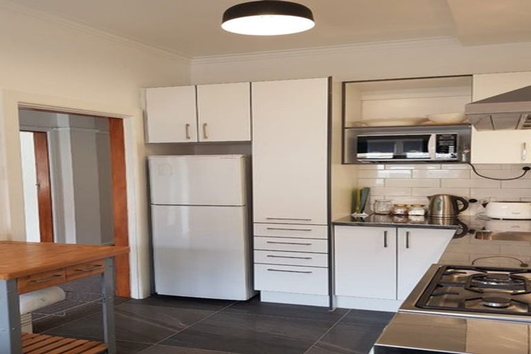 Photo of property in 55a Nairn Street, Mount Cook, Wellington, 6011