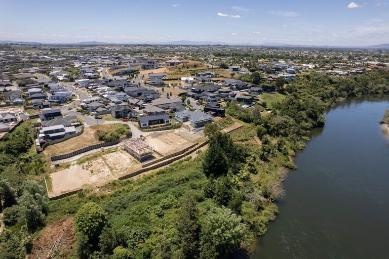 Photo of property in 8 Paritai Place, Flagstaff, Hamilton, 3210