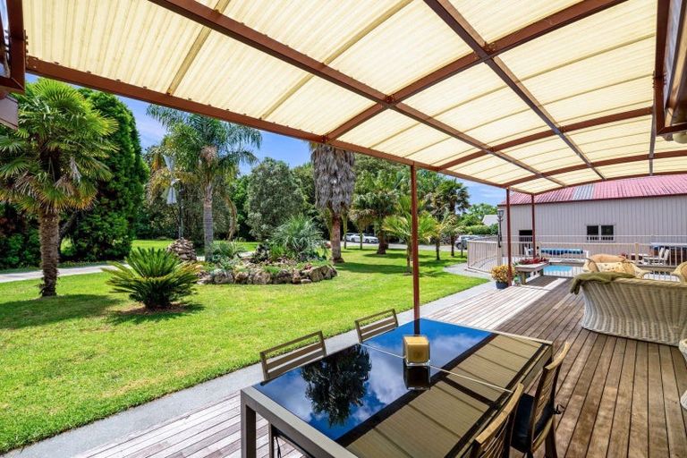 Photo of property in 638 Ngunguru Road, Glenbervie, Whangarei, 0173