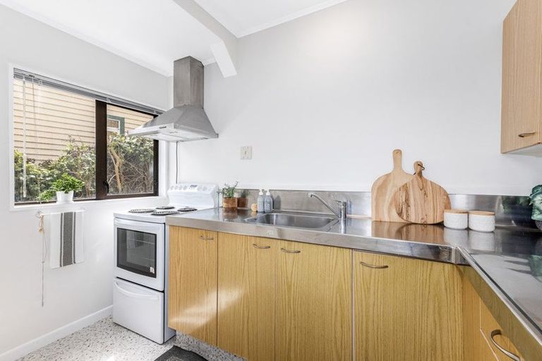 Photo of property in 67 Pembroke Road, Northland, Wellington, 6012