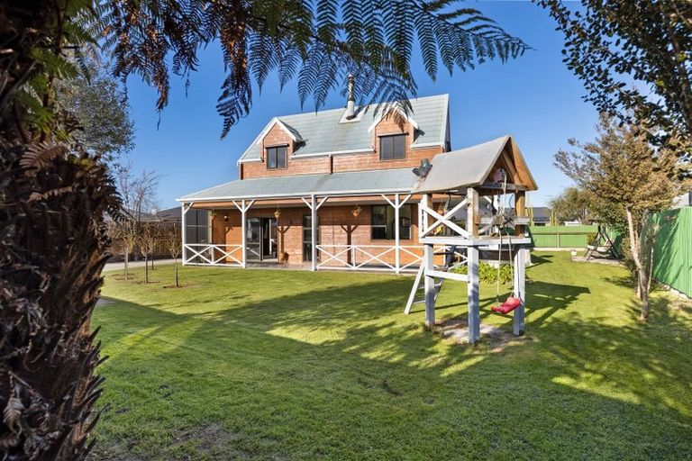 Photo of property in 13 Farmar Street, Mayfield, Blenheim, 7201