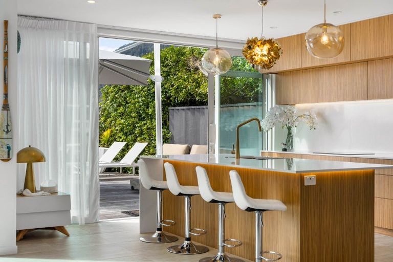 Photo of property in 124 Motu Hei, Pauanui, Hikuai, 3579