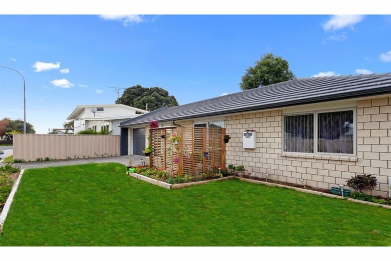 Photo of property in 1a Russell Street, Whakatane, 3120