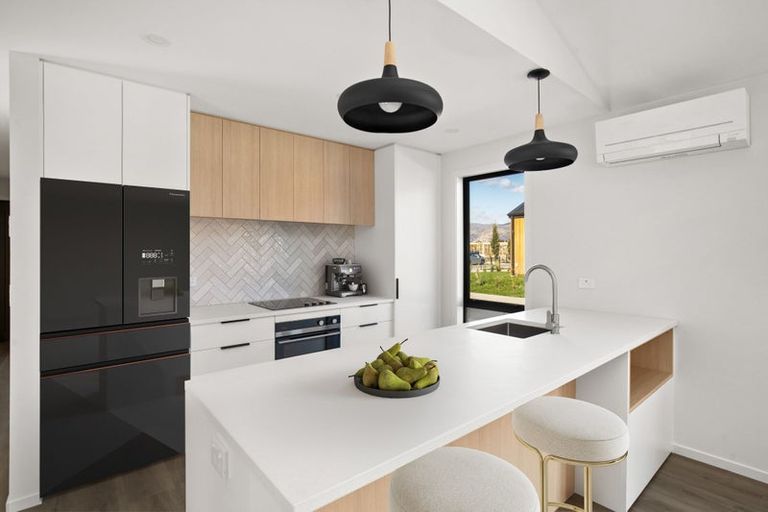 Photo of property in 27 Bragato Way, Cromwell, 9310