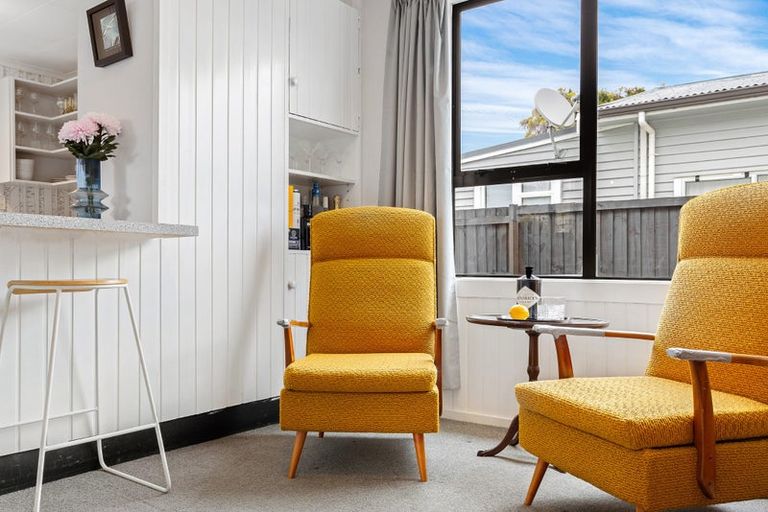 Photo of property in 106 Mackworth Street, Woolston, Christchurch, 8062