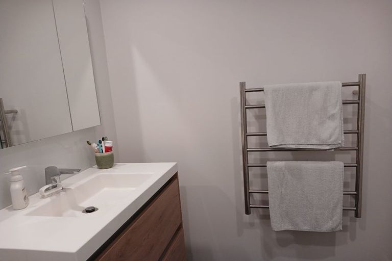 Photo of property in 22 Grass Street, Roseneath, Wellington, 6011