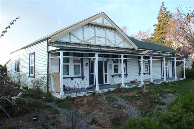 Photo of property in 9 High Street, Hawarden, 7385