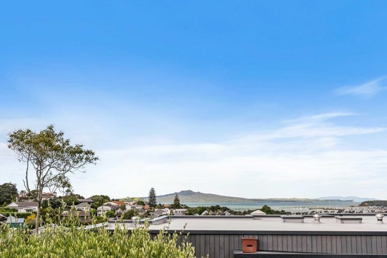 Photo of property in 56 Brighton Road, Parnell, Auckland, 1052