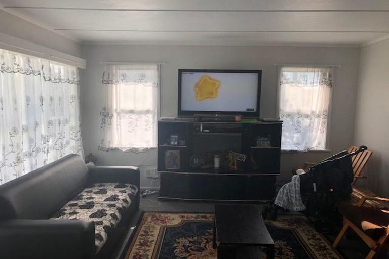 Photo of property in 100 Franklyne Road, Otara, Auckland, 2023