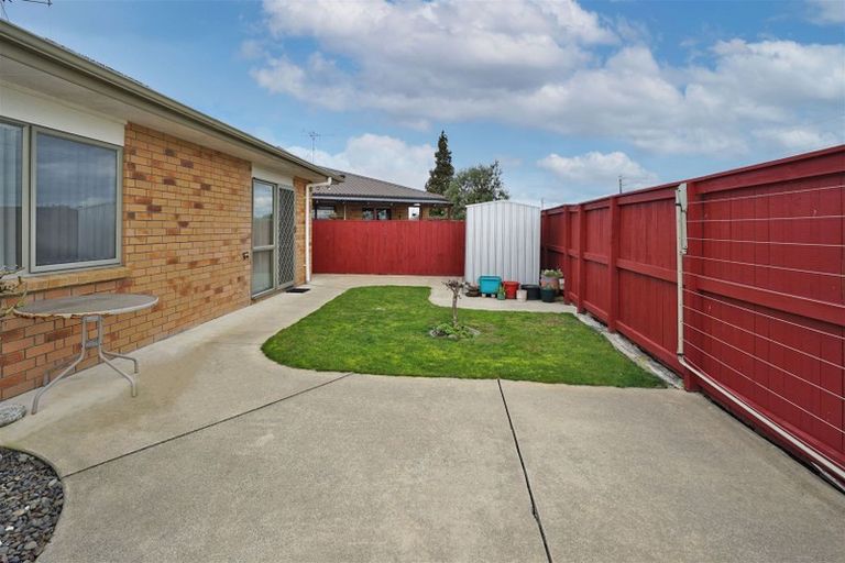 Photo of property in 11 Corsair Place, Melville, Hamilton, 3206
