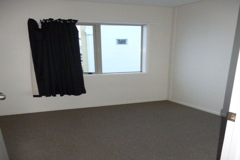 Photo of property in Emery Gardens, 11/4 Ambrico Place, New Lynn, Auckland, 0600