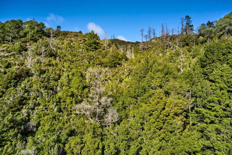 Photo of property in 34 Ngahere Street, Stokes Valley, Lower Hutt, 5019