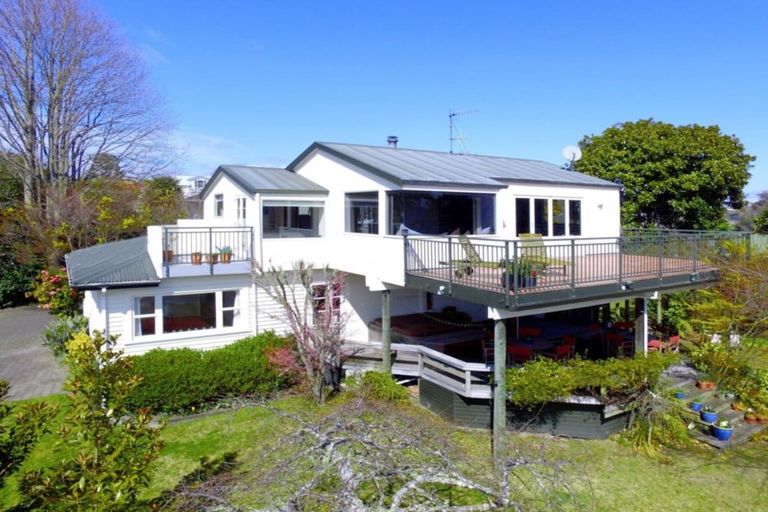 Photo of property in 31 Chesham Avenue, Waipahihi, Taupo, 3330