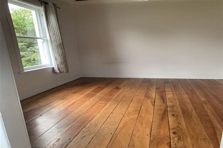 Photo of property in 20 Bridge Street, Eketahuna, 4900