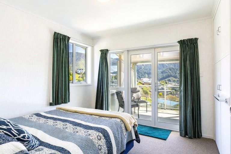 Photo of property in 29 Seaview Crescent, Picton, 7220