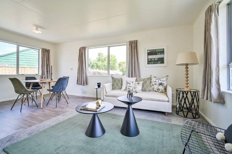 Photo of property in 32 Ramsey Crescent, Flaxmere, Hastings, 4120