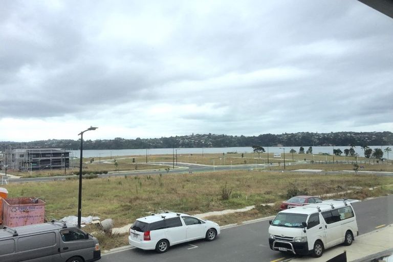 Photo of property in 11 Kota Lane, Hobsonville, Auckland, 0616