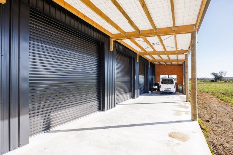 Photo of property in 105b Te Arakura Road, Feilding, 4775