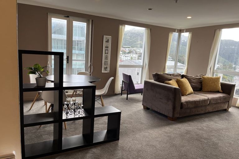 Photo of property in Terrace Heights Apartments, 11b/163 The Terrace, Wellington Central, Wellington, 6011