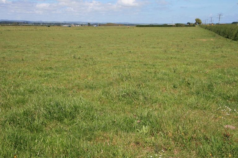 Photo of property in 186 Austin Road, Dairy Flat, Albany, 0794