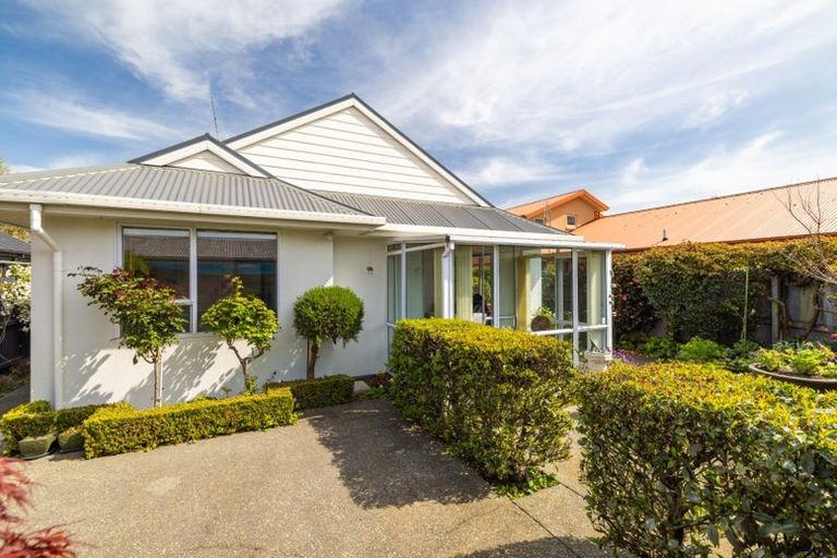 Photo of property in 2/9 Halliwell Avenue, Papanui, Christchurch, 8052
