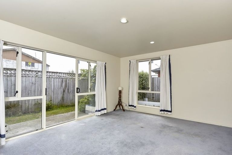 Photo of property in 83 Avalon Street, Richmond, Christchurch, 8013