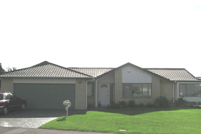 Photo of property in 19 Maurice Borich Place, Henderson, Auckland, 0610