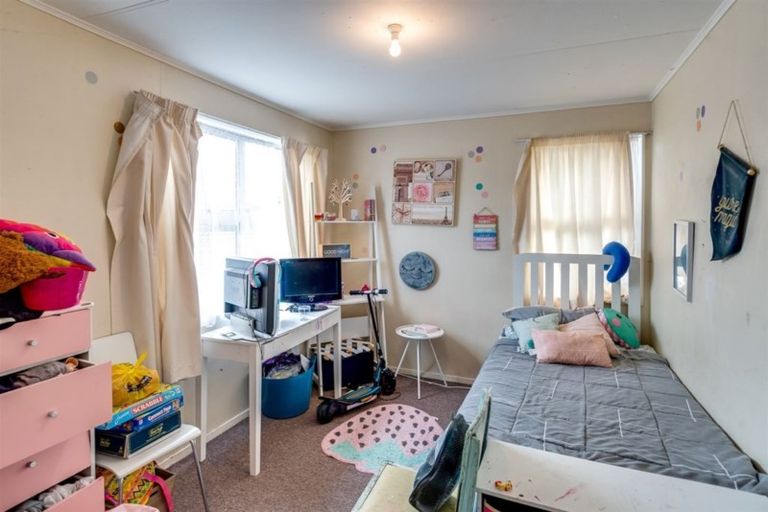 Photo of property in 6 Baker Street, Flaxmere, Hastings, 4120