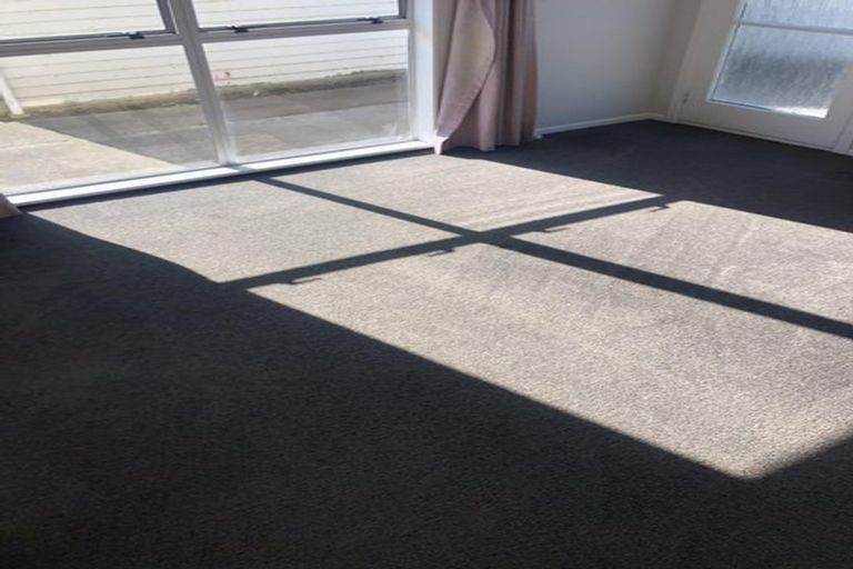 Photo of property in 121 Apollo Parade, Milson, Palmerston North, 4414