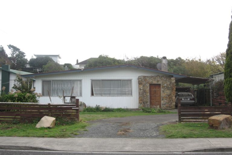Photo of property in 79 Glen Road, Raumati South, Paraparaumu, 5032