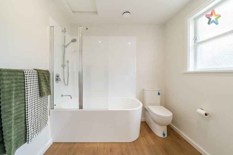 Photo of property in 96 Molesworth Street, Taita, Lower Hutt, 5011