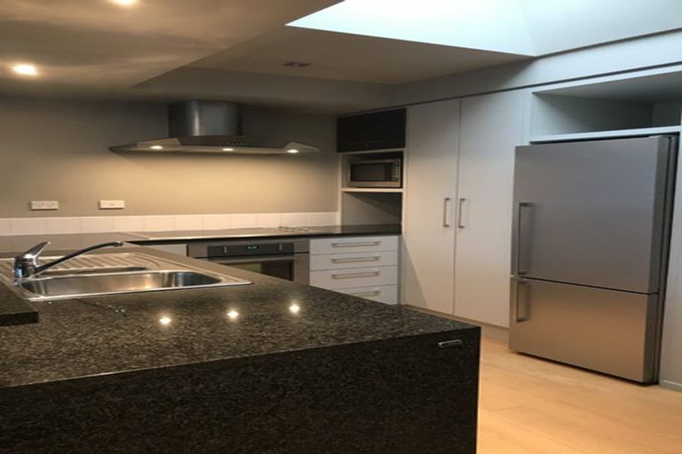 Photo of property in Oxleys Rock Apartments, 503/6 London Quay, Picton, 7220